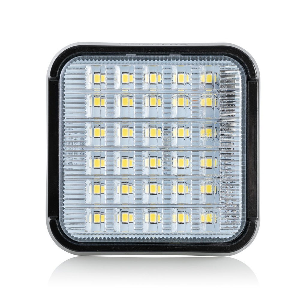 LED cúvacie svetlo (číre)